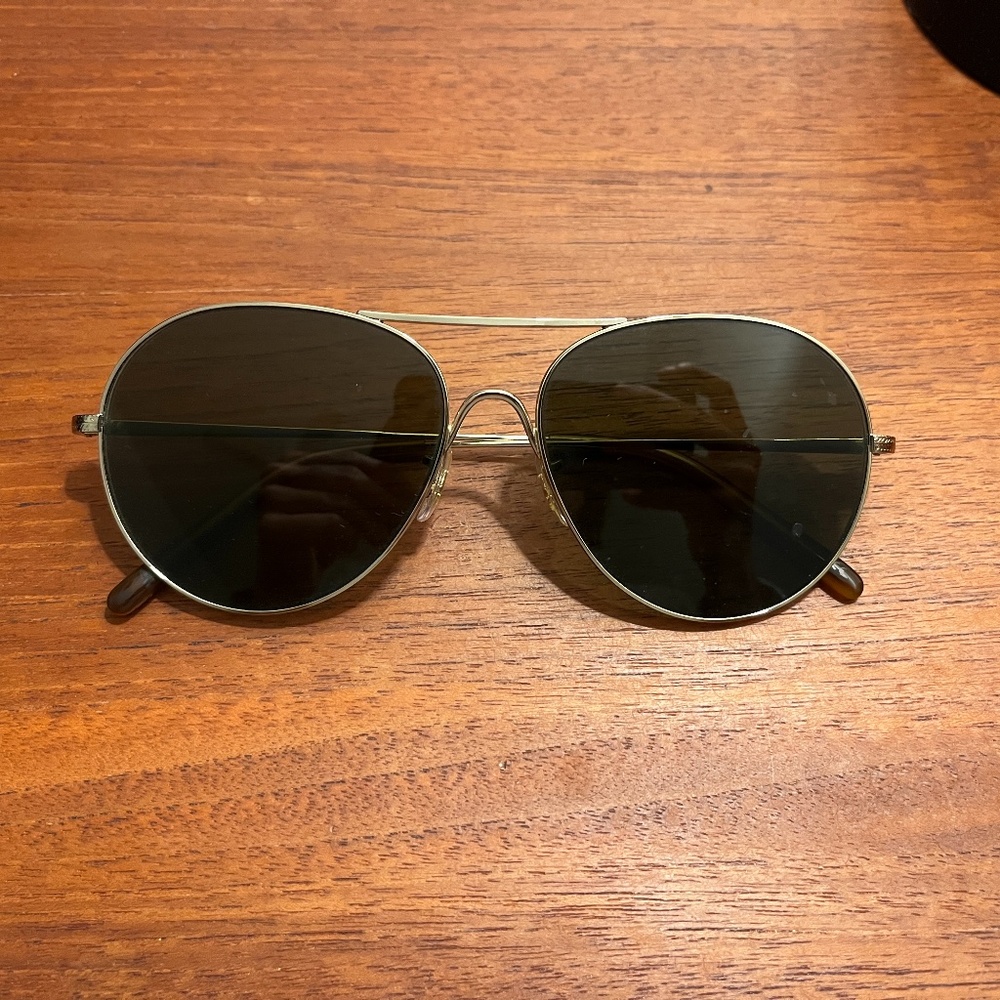 SUMMER SALE! Oliver Peoples aviator sunglasses in gold tone